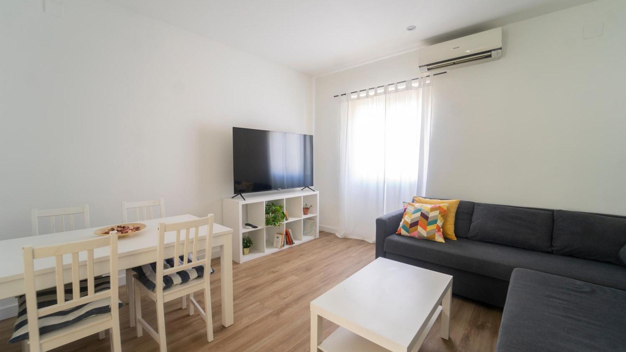 Apartamentos céntricos, parking, wifi y A/C Granada Exterior foto